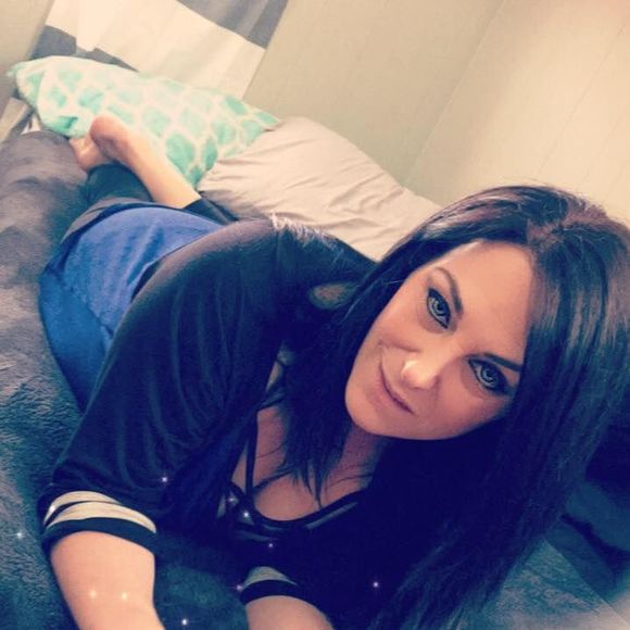 Meet your Posher, Loretta - Picture 1 of 1